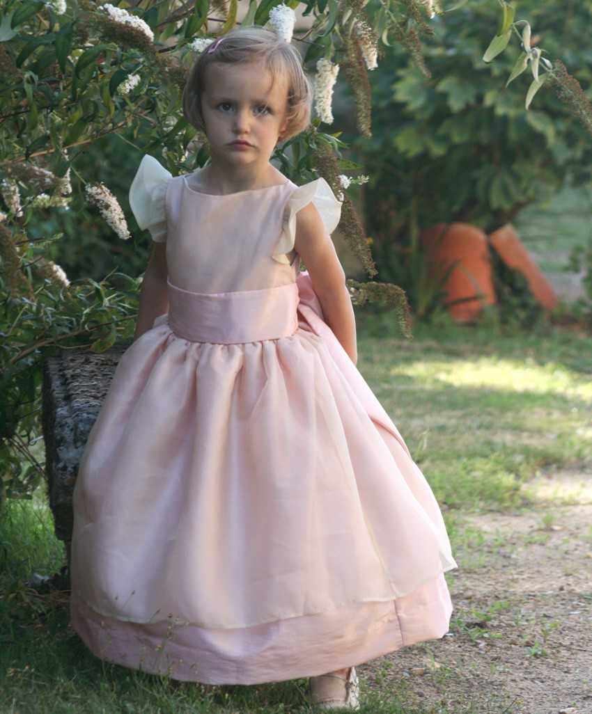 Silk flower clearance girl dresses uk