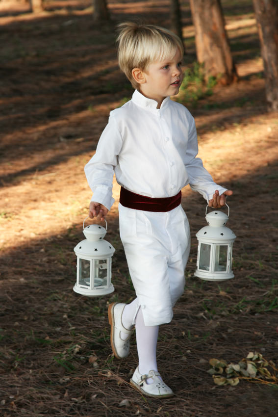 Winter page boy outfit in white and burgundy velvet by Little Eglantine